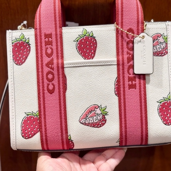 NWT Coach Smith Tote Bag 24 With Strawberry Print CAR80 in Chalk Multi - Picture 6 of 12